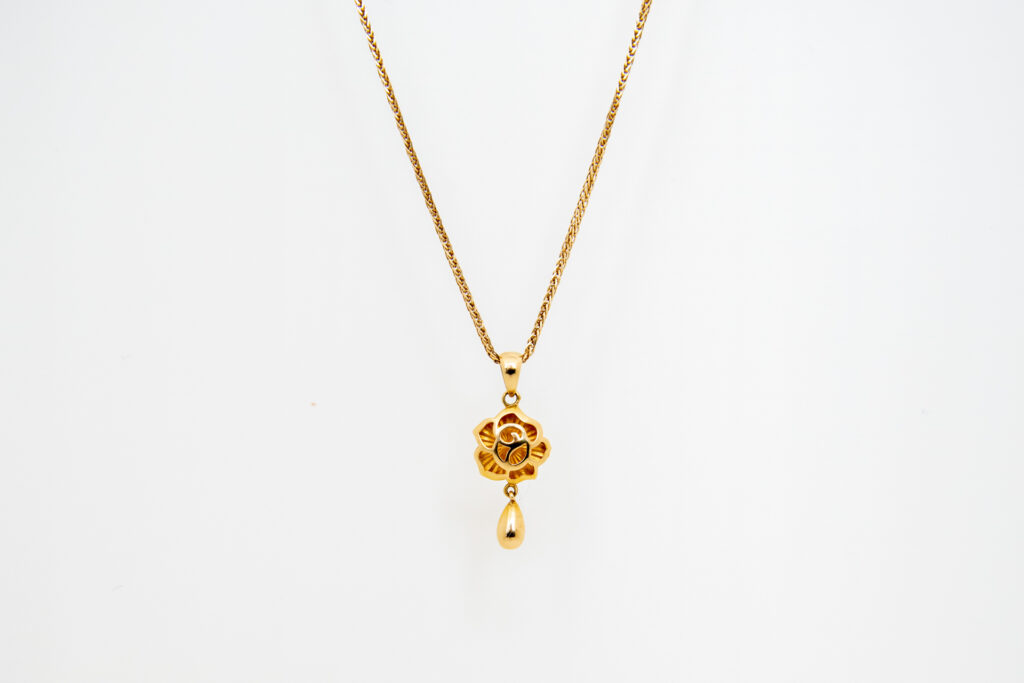 Lilian's necklace